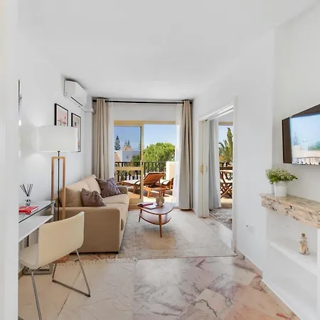 Sea View Studio I Penthouse, Beach Front Urbanization Romana Playa Elviria